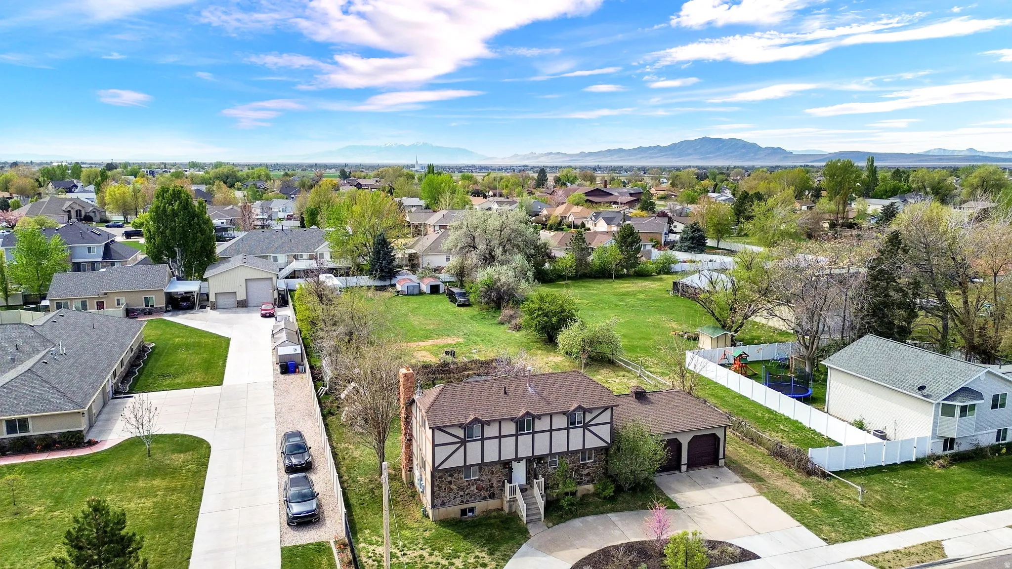 Aerial perspective of suburban area with mountains
