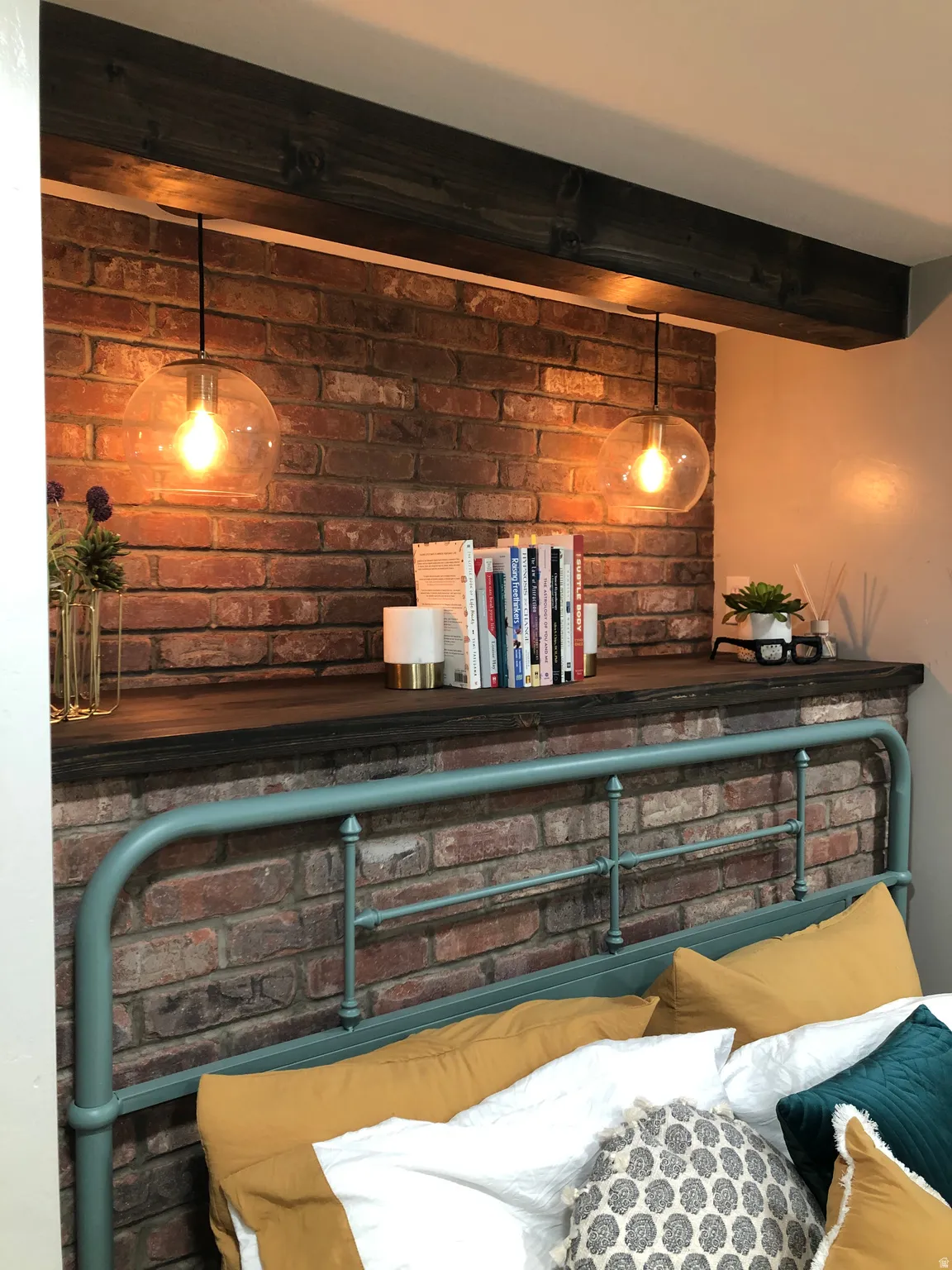 Detailed view of brick wall