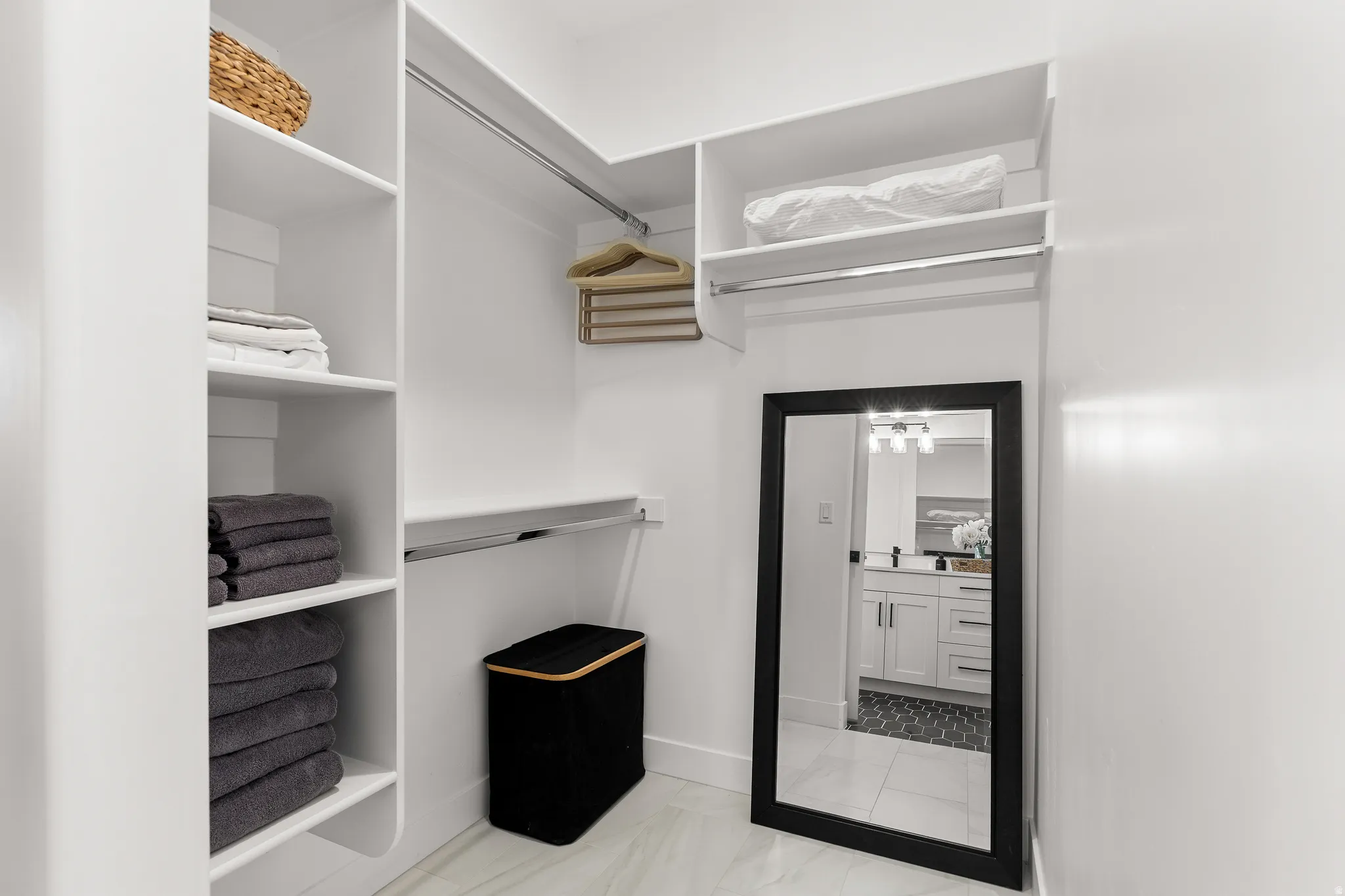 View of walk in closet
