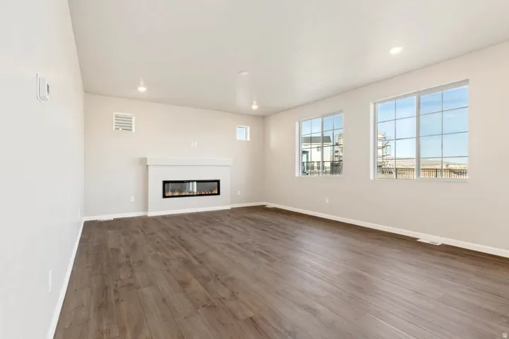 7069 N Sandstone Way #115, Eagle Mountain, Utah 84005