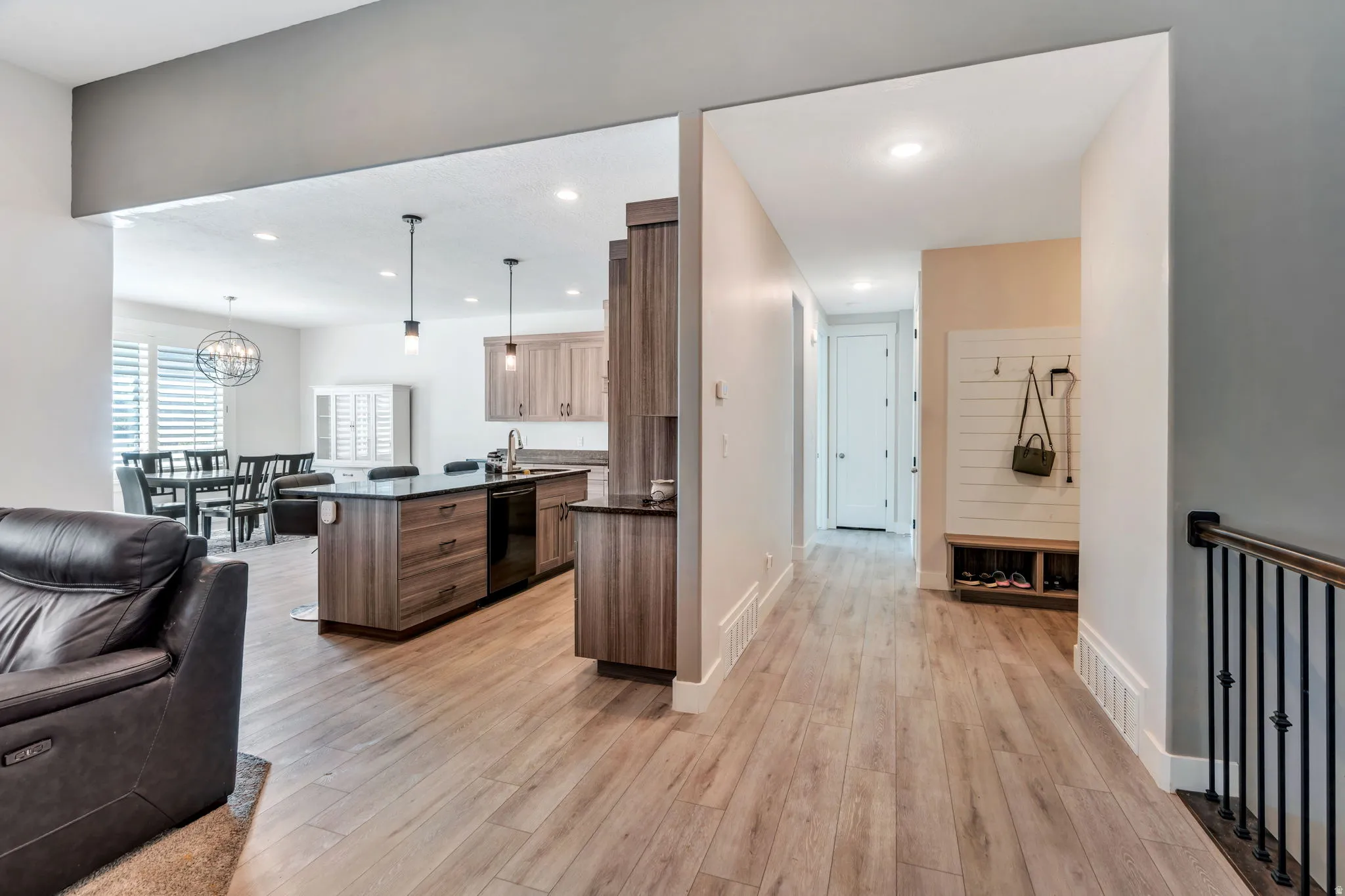 Open floor plan is great for entertaining