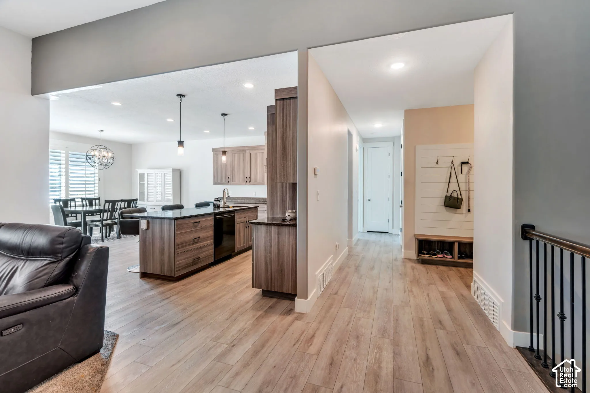 Open floor plan is great for entertaining