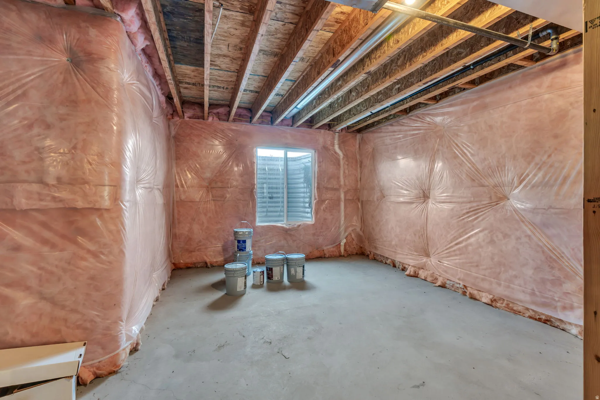 Full unfinished basement