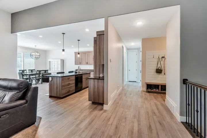 Open floor plan is great for entertaining