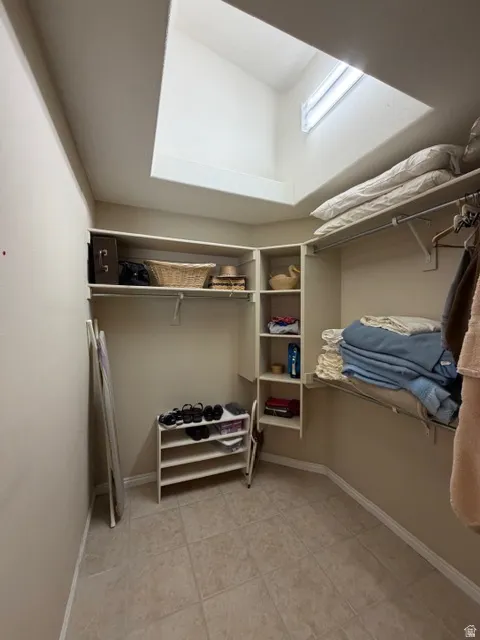View of walk in closet