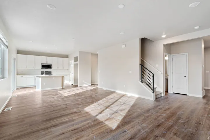 7060 N Obsidian Way, Eagle Mountain, Utah 84005