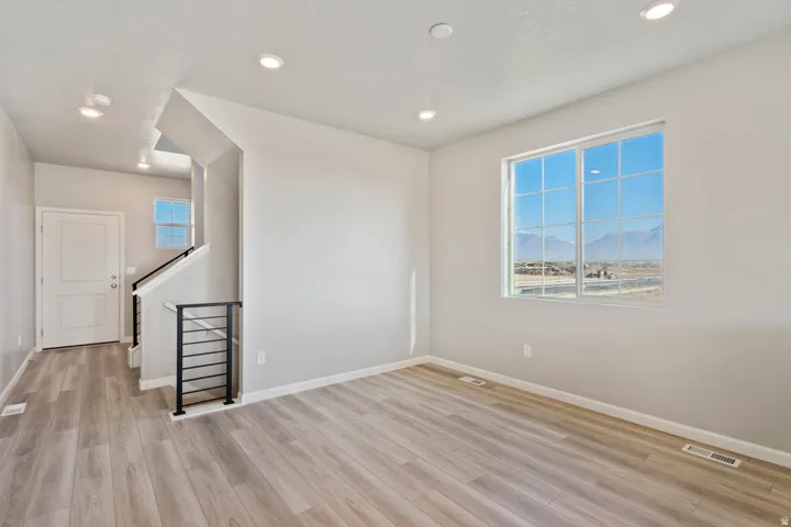 7048 N Obsidian Way, Eagle Mountain, Utah 84005