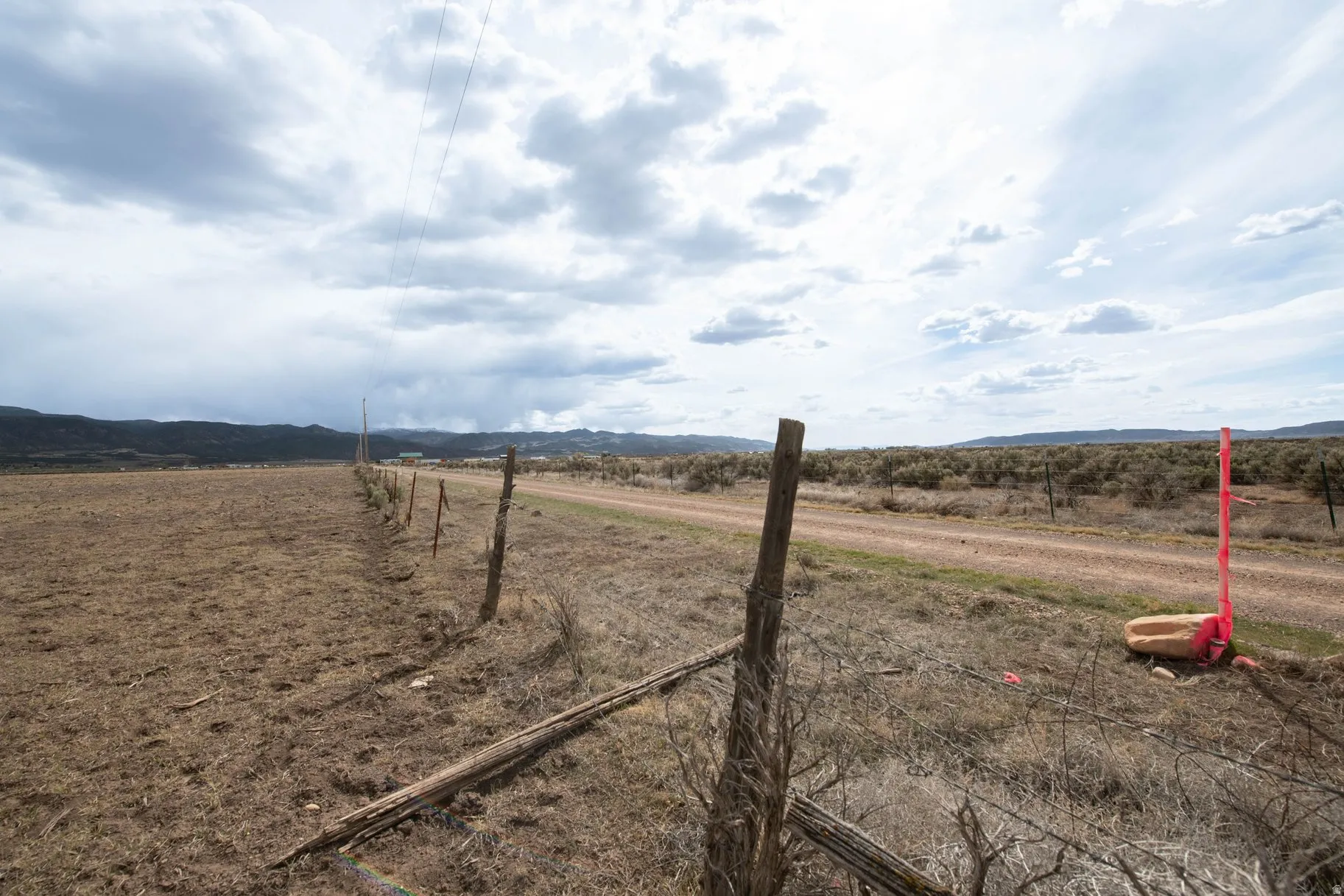 View of yard with a view of countryside and a mountain view