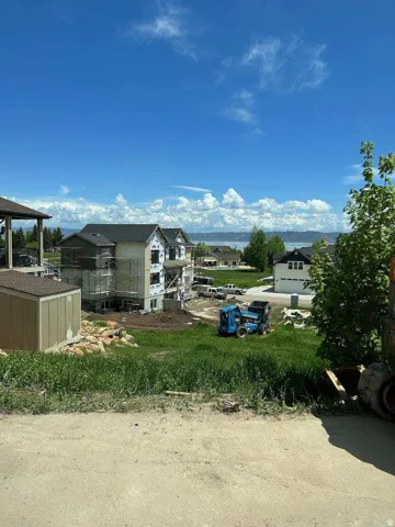 676 Lochwood Dr, Garden City, Utah 84028