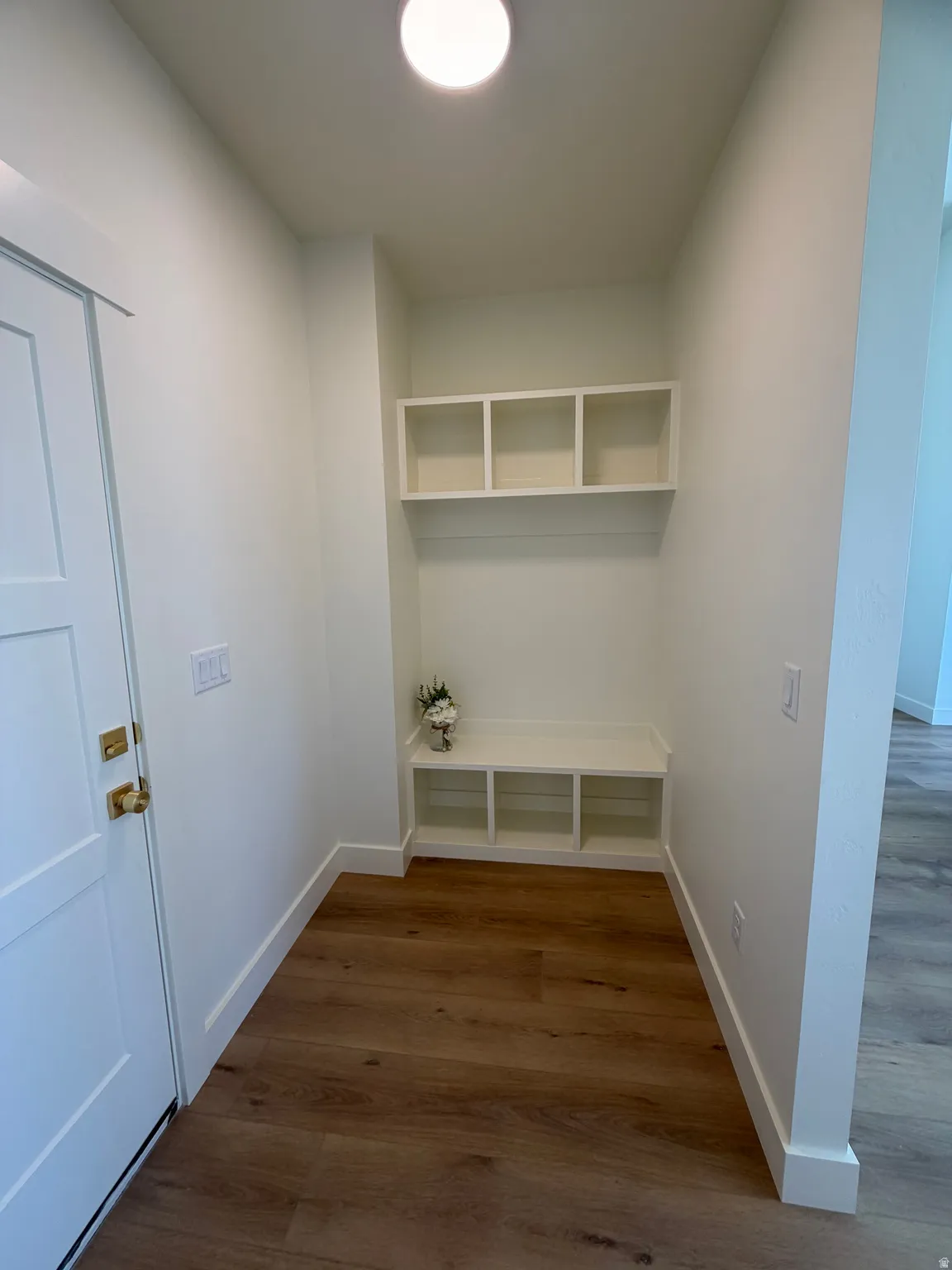 THIS IS A PHOTO OF A PREVIOUSLY BUILT HOME AN EXAMPLE OF THIS PLAN