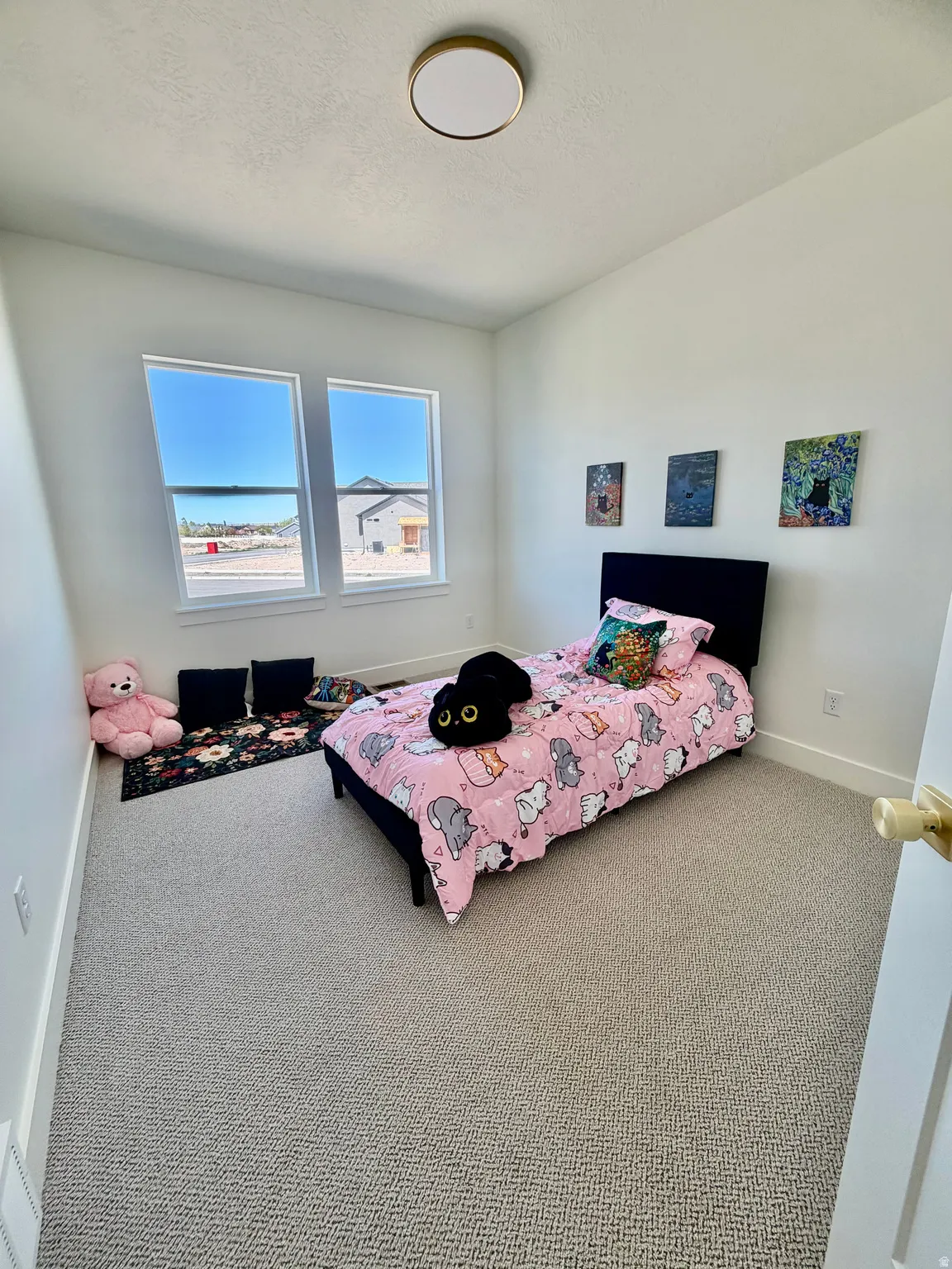 THIS IS A PHOTO OF A PREVIOUSLY BUILT HOME AN EXAMPLE OF THIS PLAN