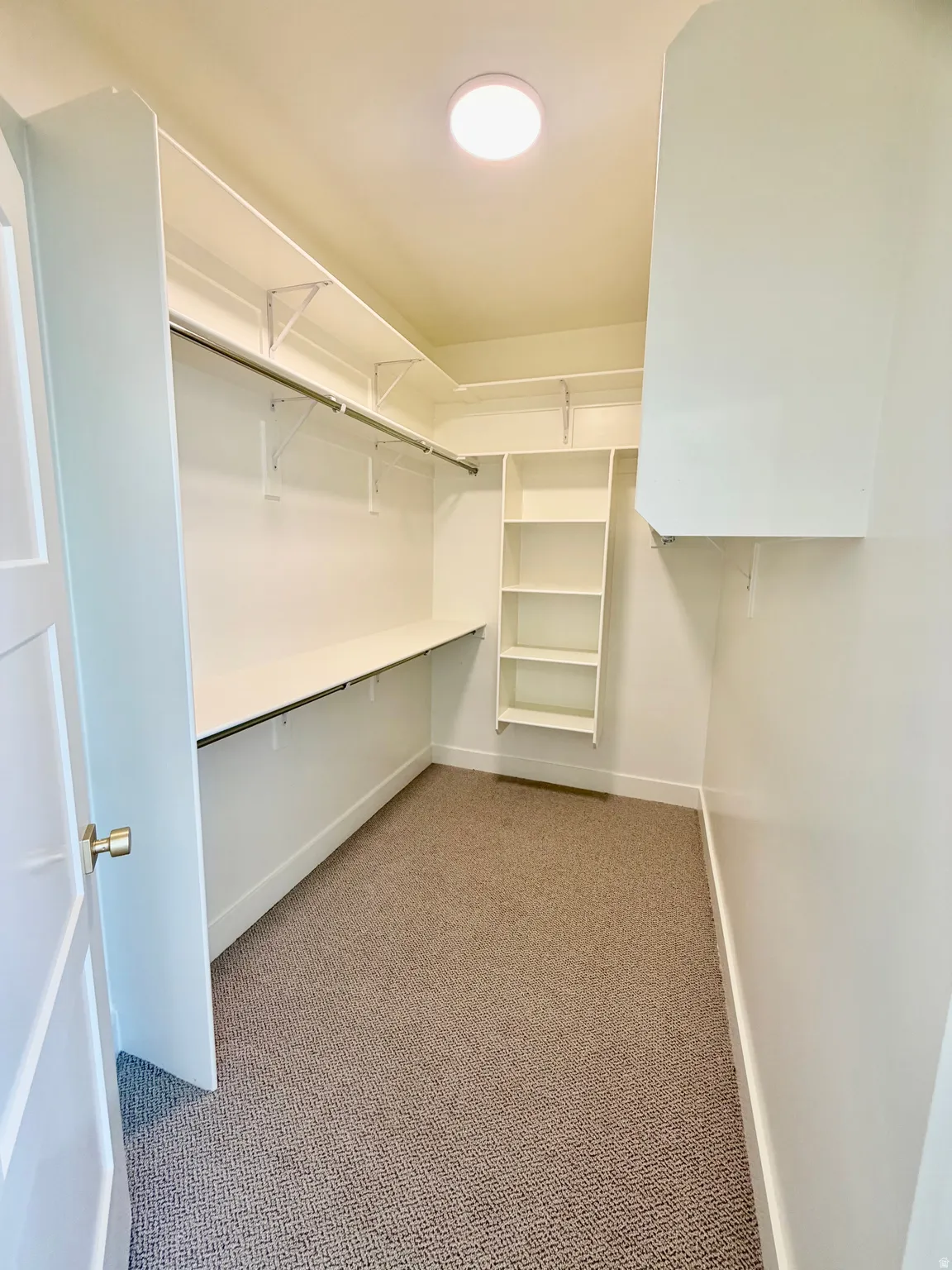 THIS IS A PHOTO OF A PREVIOUSLY BUILT HOME AN EXAMPLE OF THIS PLAN