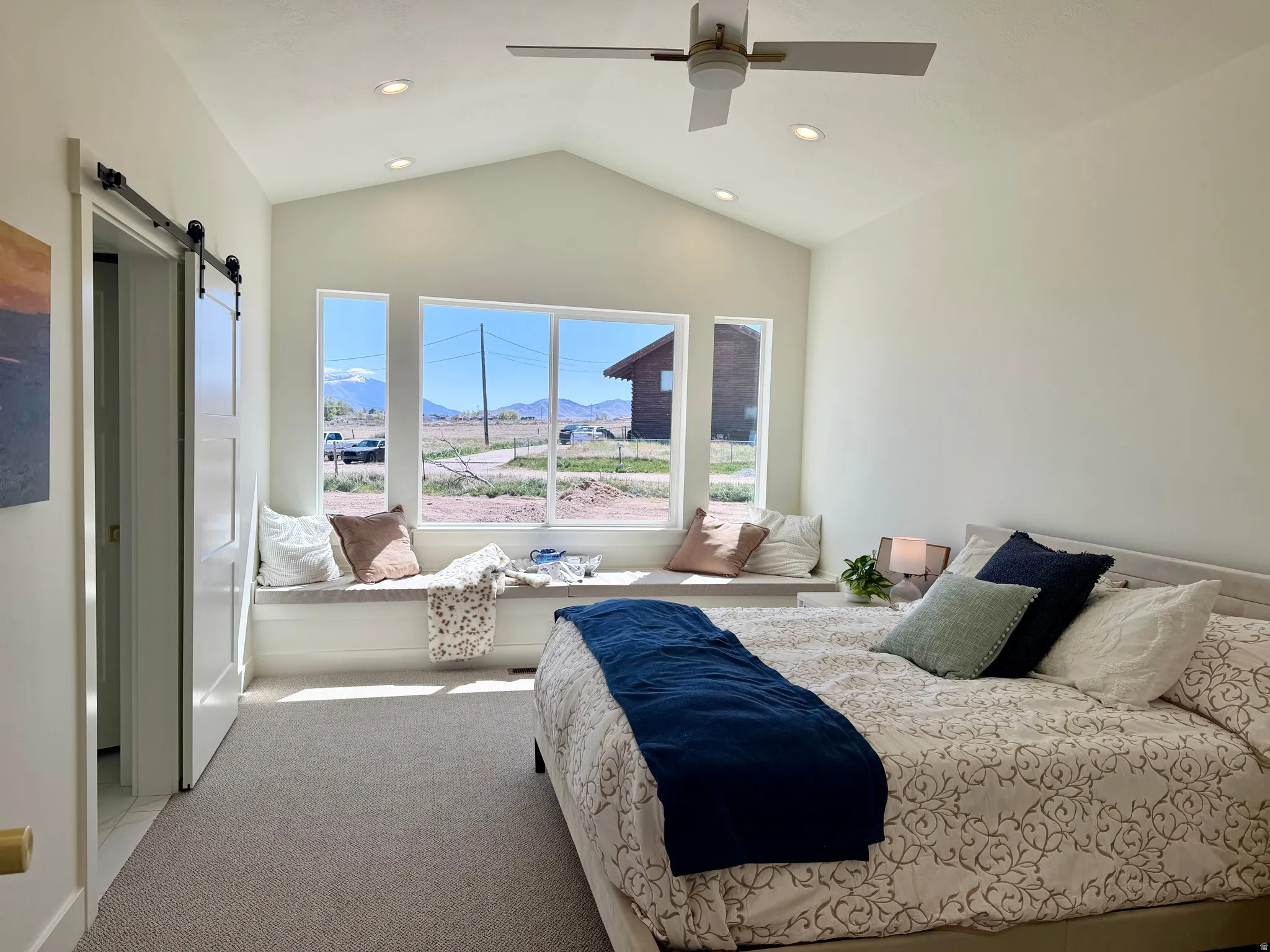 THIS IS A PHOTO OF A PREVIOUSLY BUILT HOME AN EXAMPLE OF THIS PLAN