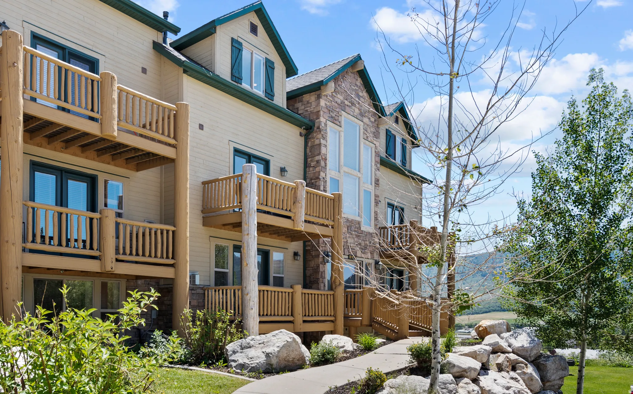 View of front of building