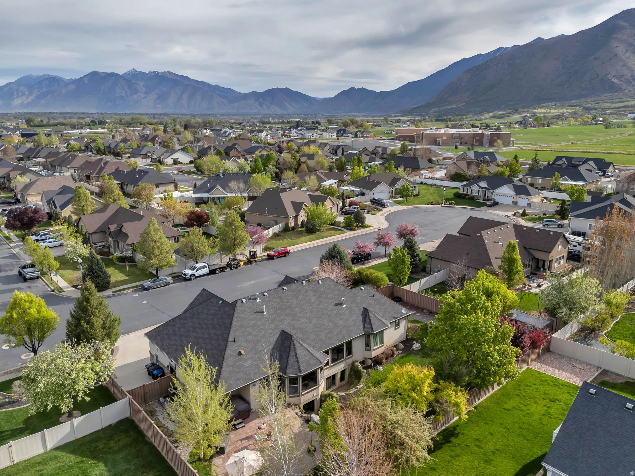 Aerial view of residential area with mountains