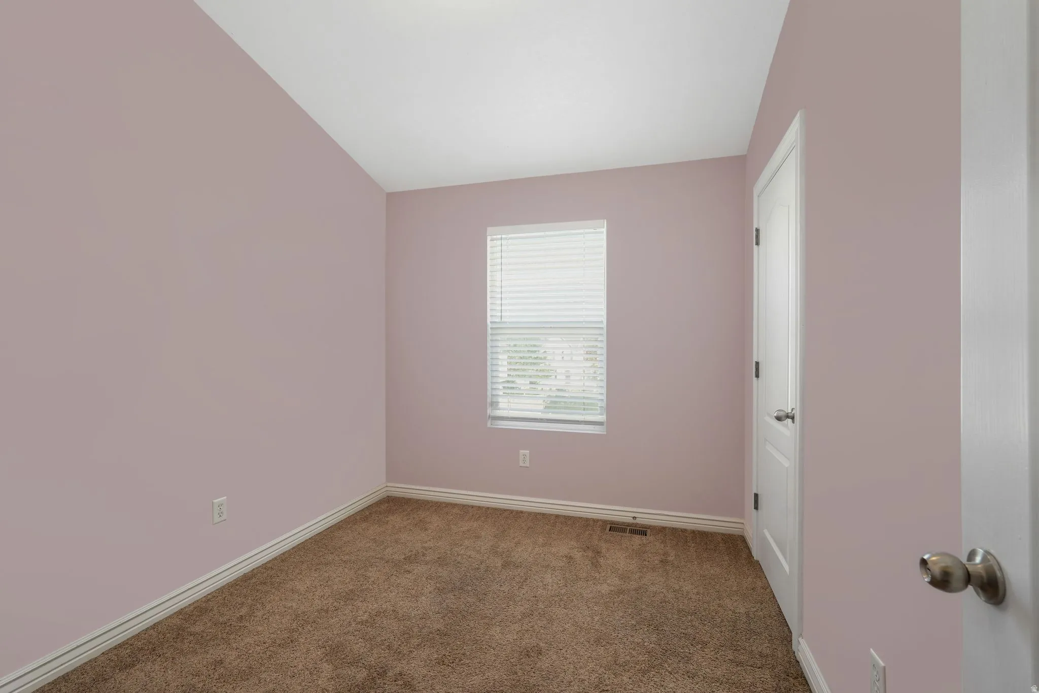 2nd North east bedroom