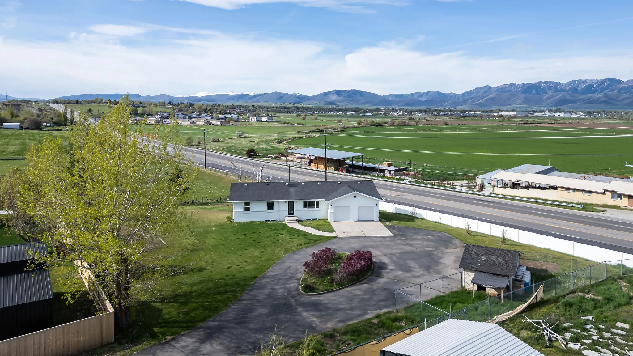 View from above of property featuring a mountain backdrop