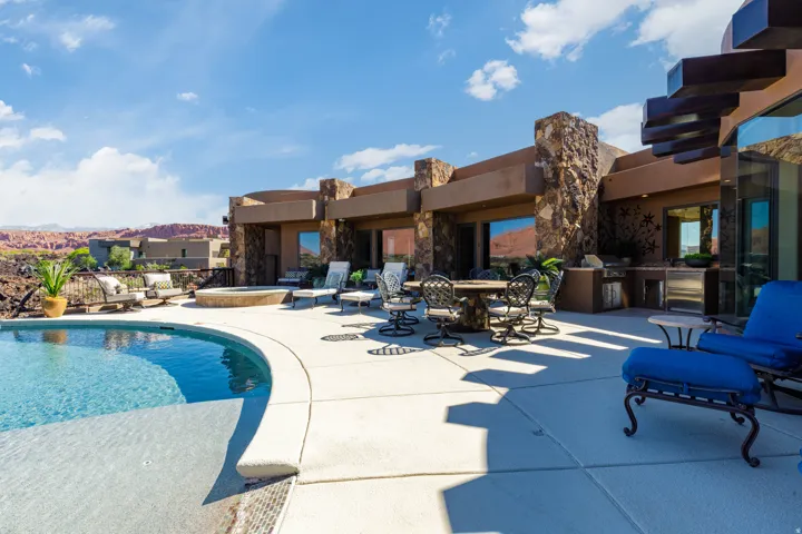 2248 N Tacheene Dr, St. George, Utah 84770