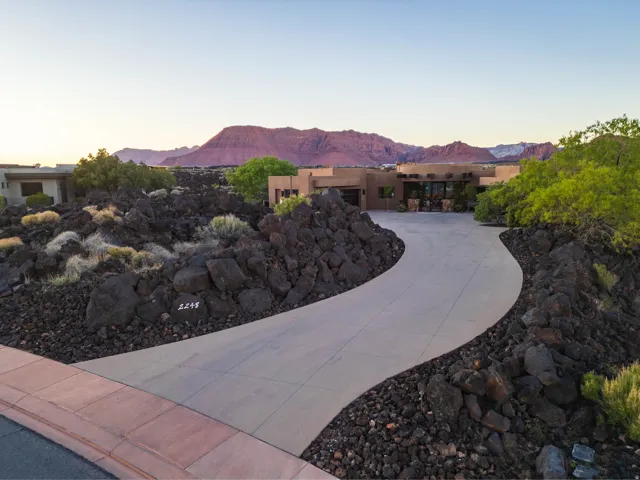 2248 N Tacheene Dr, St. George, Utah 84770