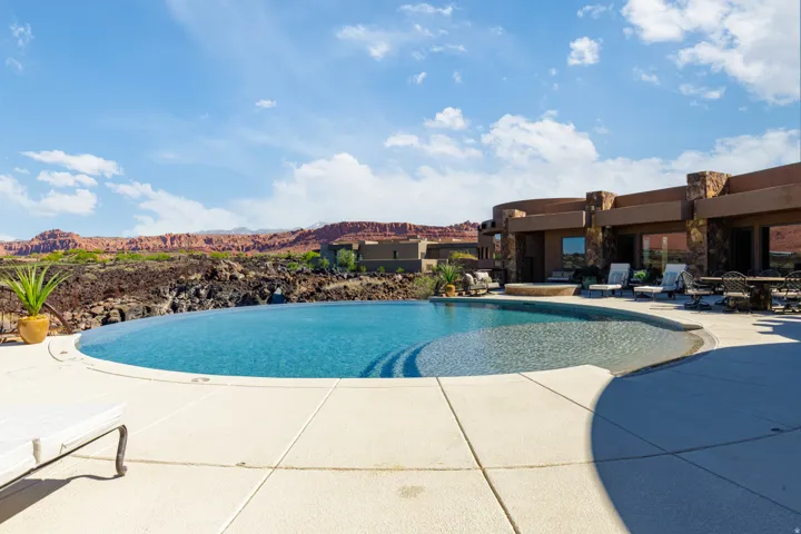 2248 N Tacheene Dr, St. George, Utah 84770