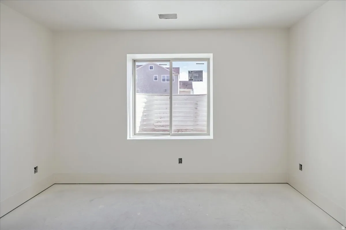 Basement En Suite