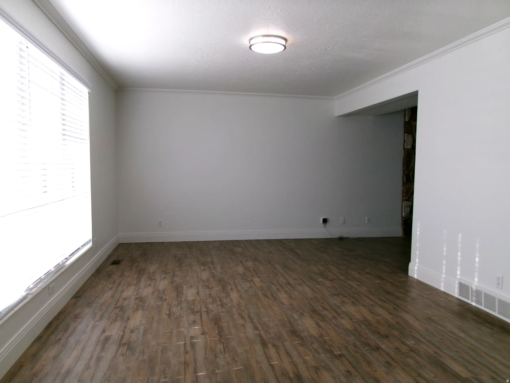 Main floor Living Room 19 x12