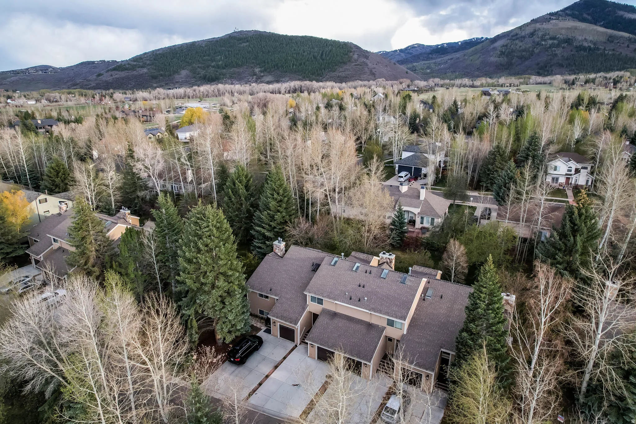 Aerial view of a mountainous background