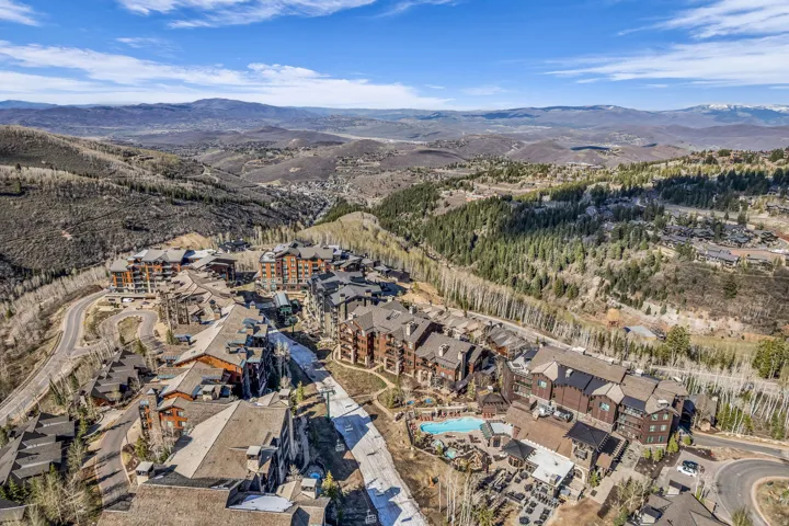 7697 Village Way #104, Park City, Utah 84060