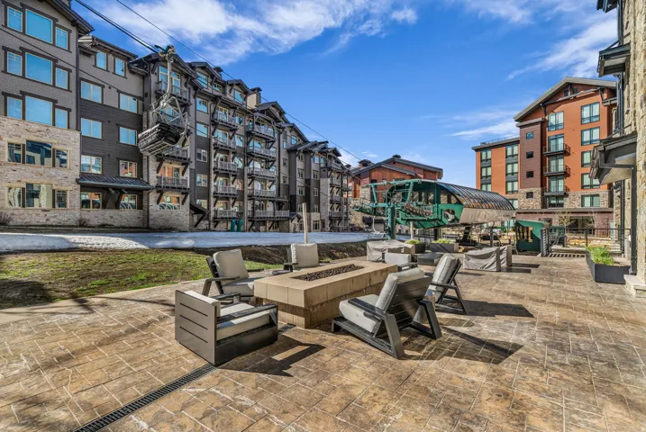 7697 Village Way #104, Park City, Utah 84060