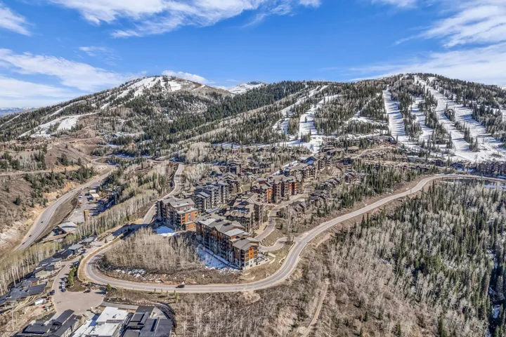 7697 Village Way #104, Park City, Utah 84060