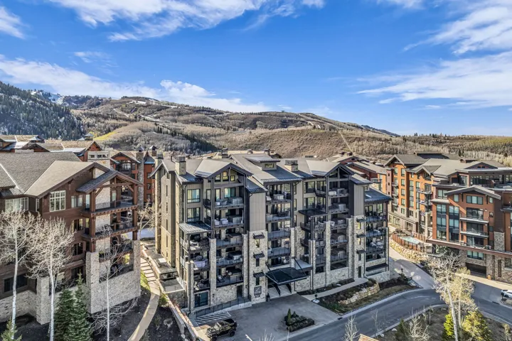 7697 Village Way #104, Park City, Utah 84060