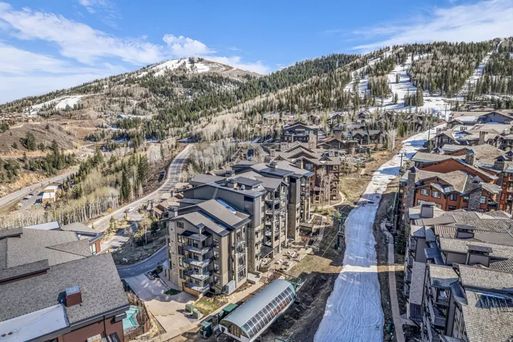 7697 Village Way #104, Park City, Utah 84060