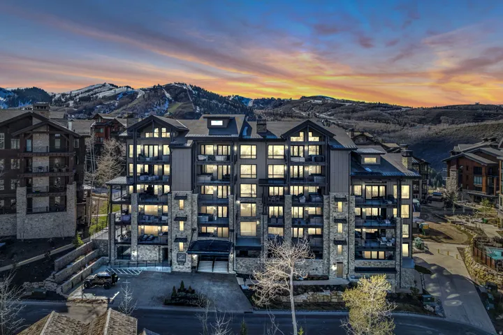 7697 Village Way #104, Park City, Utah 84060