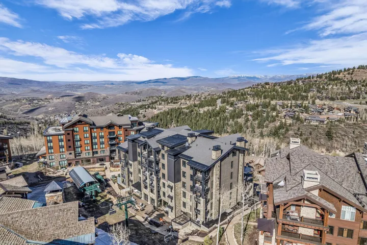 7697 Village Way #104, Park City, Utah 84060