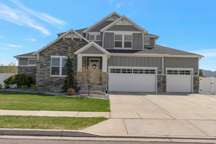 Craftsman-style home!