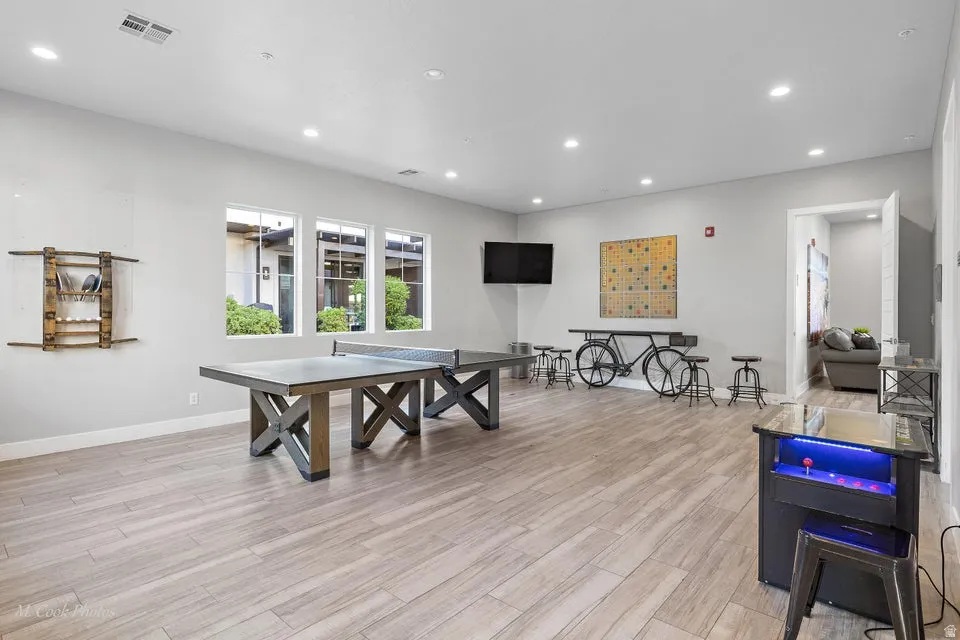 Rec room featuring recessed lighting
