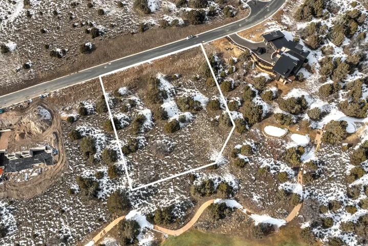 Aerial overview of property's location