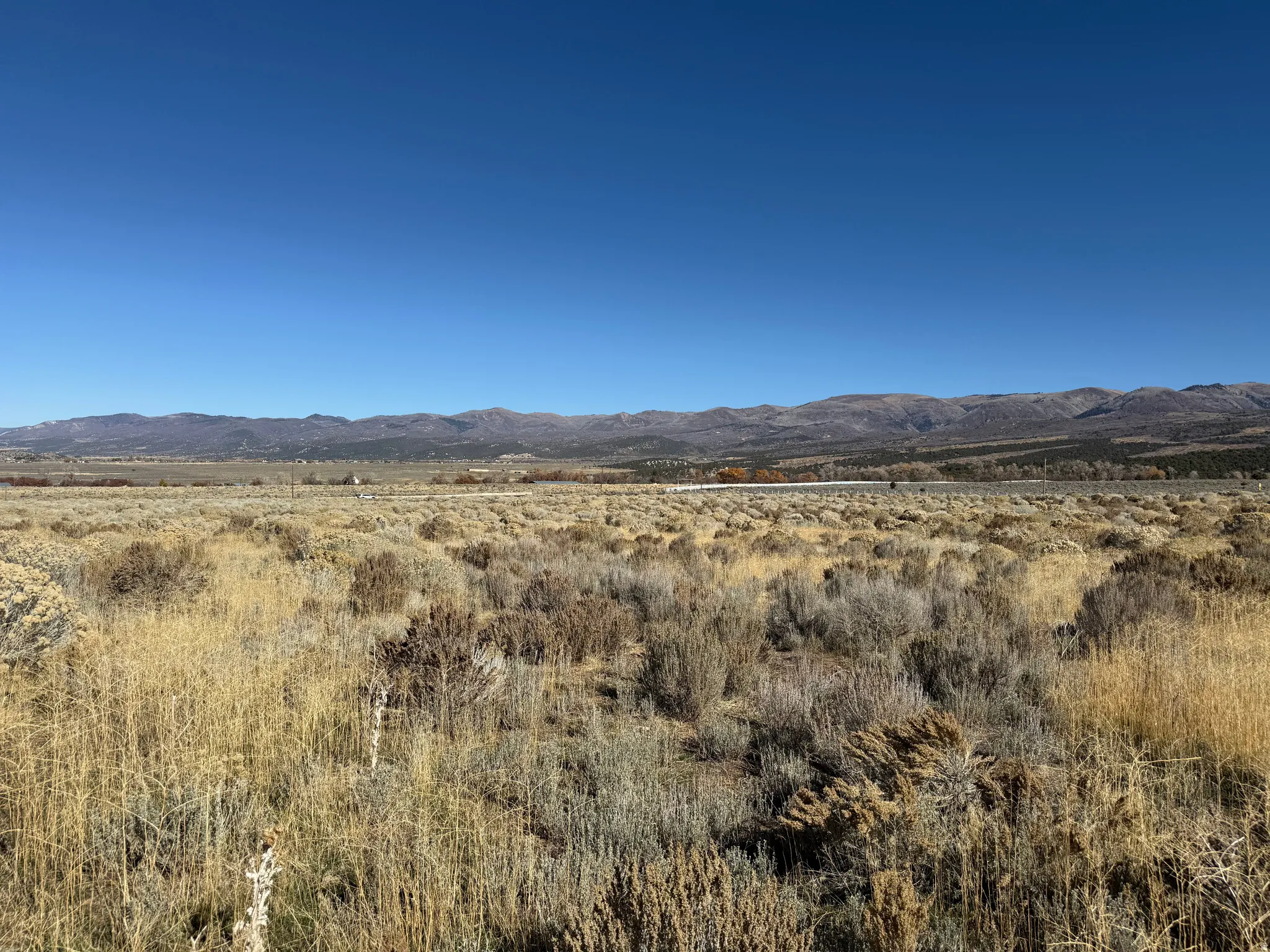 View of mountain background with rural landscape