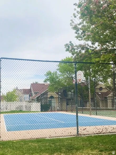 Pickleball Courts