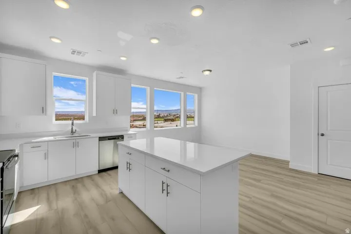 Representative photos of the same floor plan. Actual home may differ in finishes, colors, and options.