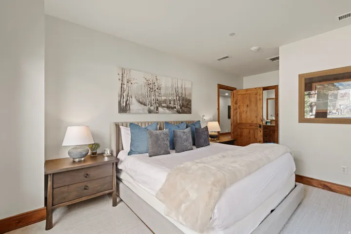 Second bedroom