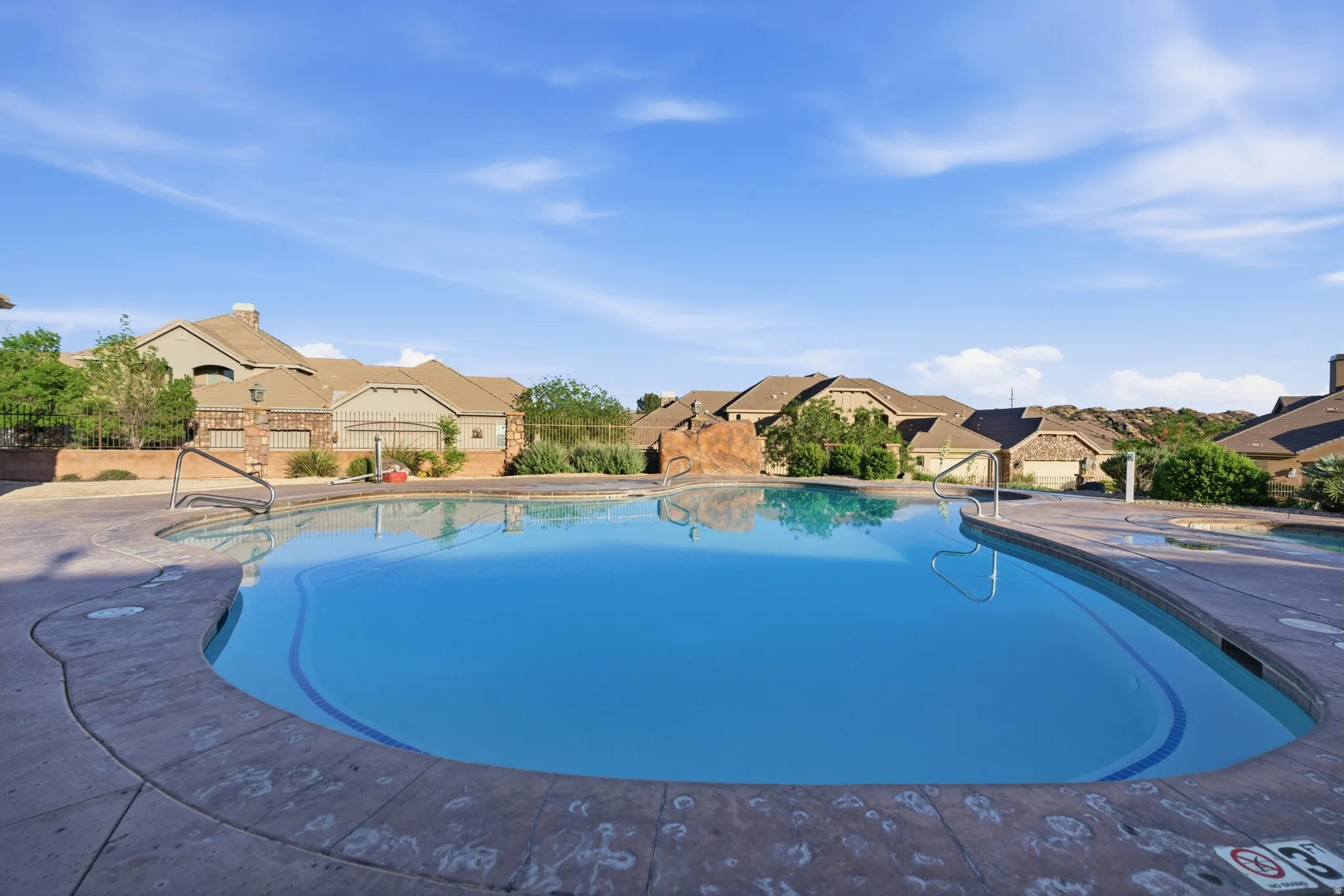 Pool 1