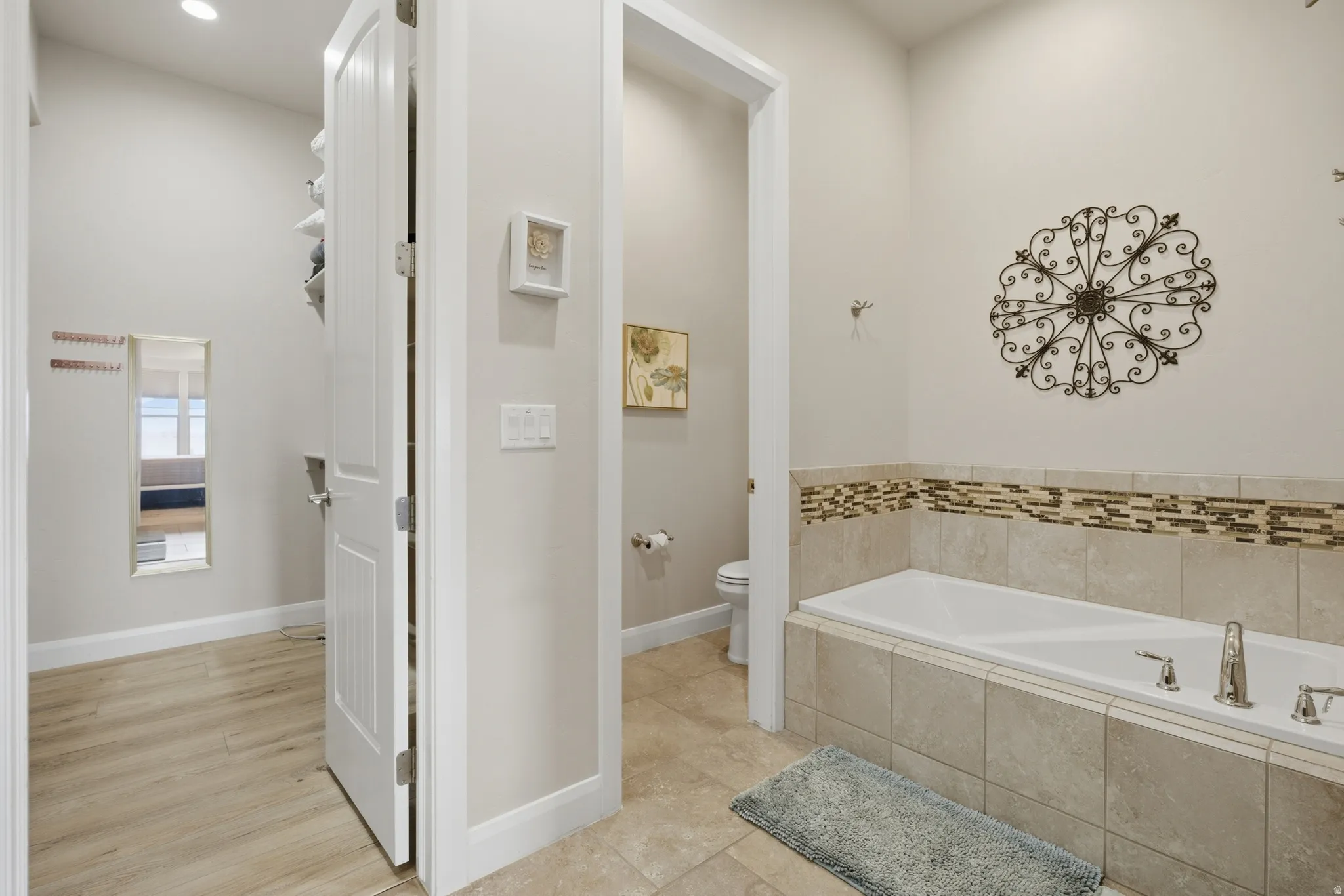 Primary Suite Bathroom