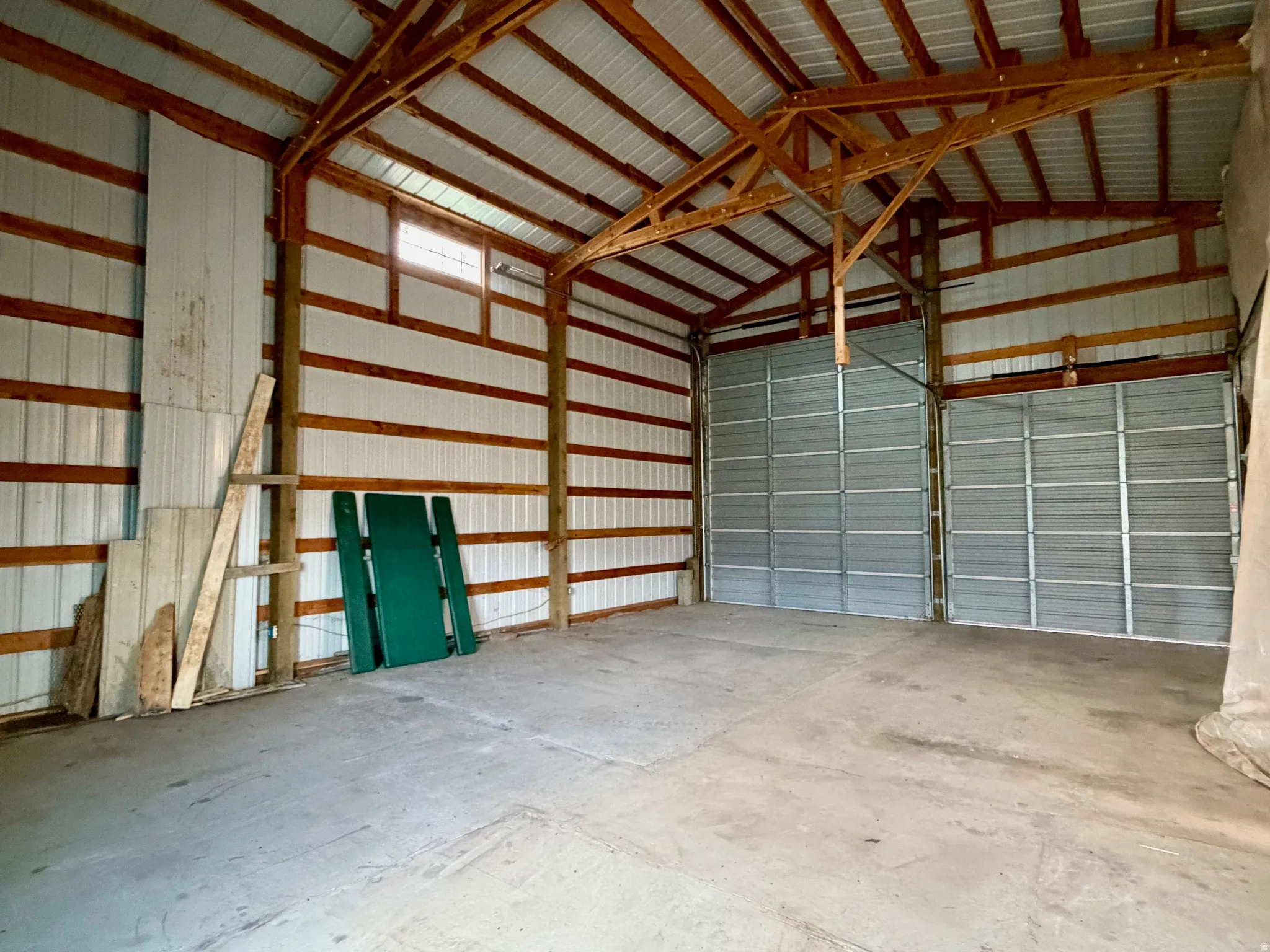 Garage with metal wall