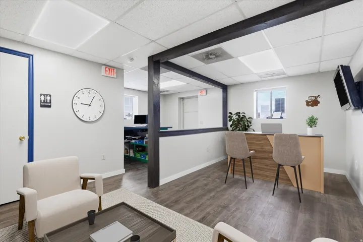 Office space virtually staged