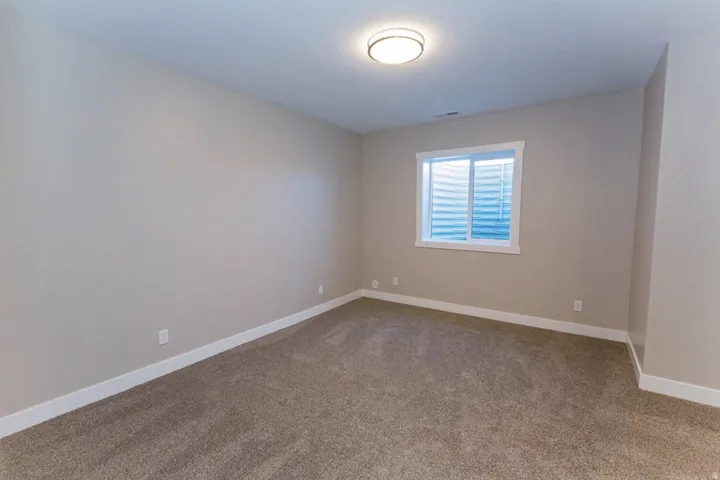 Photo is of previously built home. Some features in photo may be optional. Consult sales manager for more info.