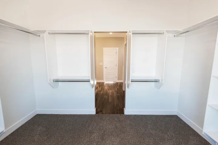 Photo is of previously built home. Some features in photo may be optional. Consult sales manager for more info.