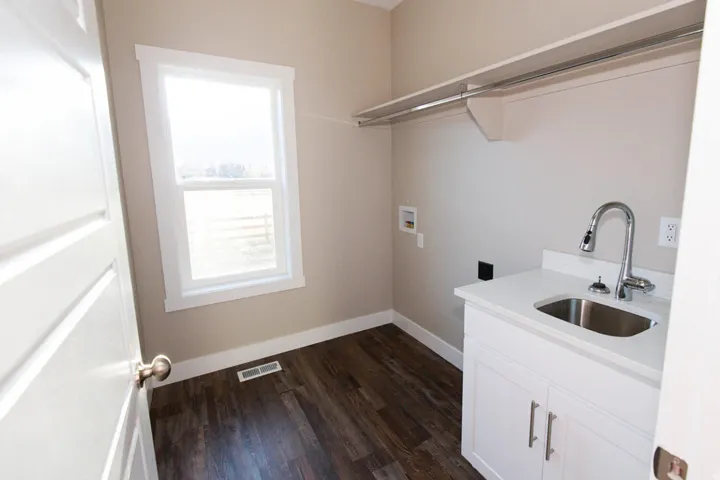 Photo is of previously built home. Some features in photo may be optional. Consult sales manager for more info.