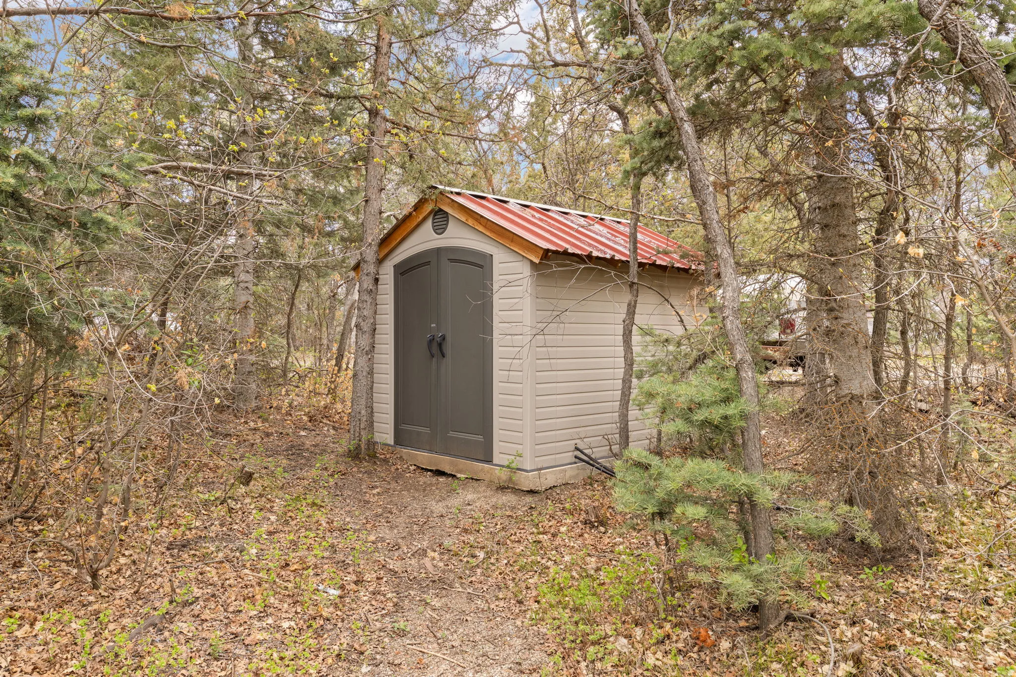Water tank shed