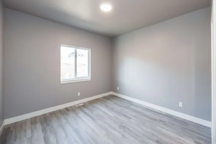 Photo is of previously built home by builder. Some features may be optional. Consult with sales manager for more info.